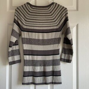 New York & Company Sweater